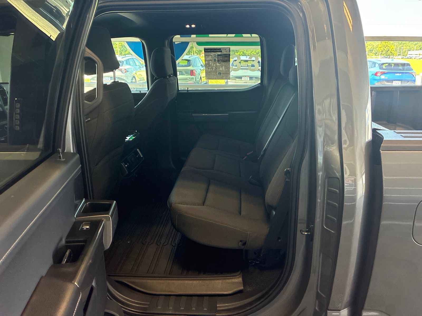 Used 2023 Ford F150 XLT AWD/4WD image 11