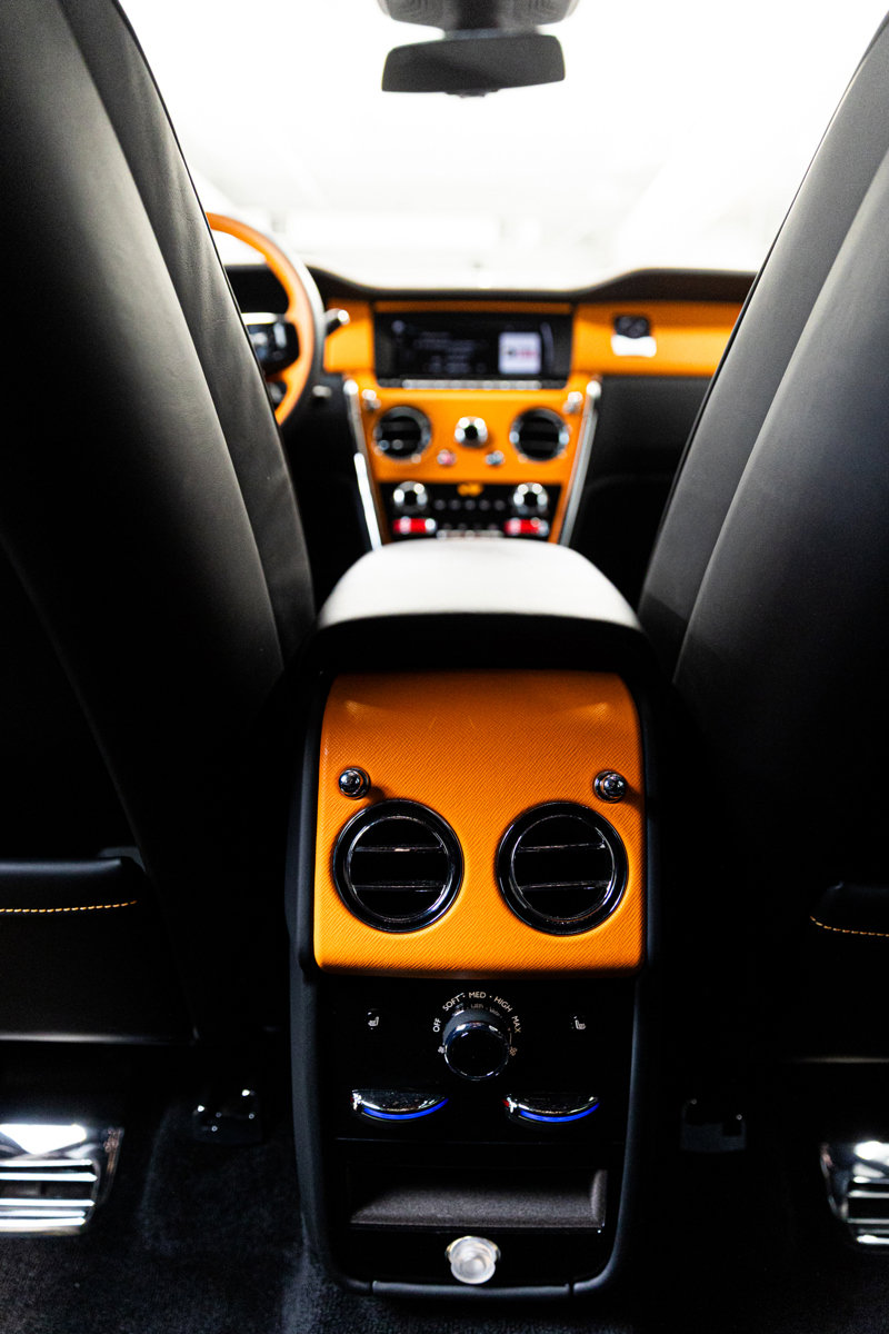 Certified 2024 Rolls-Royce Cullinan image 40