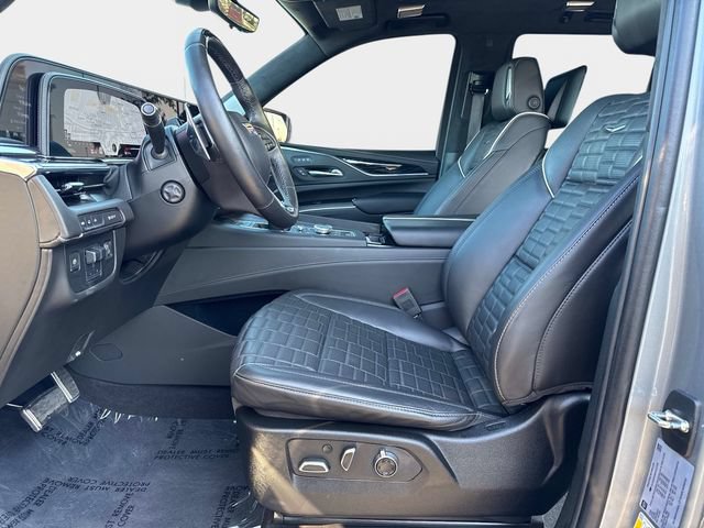 Certified 2023 Cadillac Escalade V AWD/4WD image 20