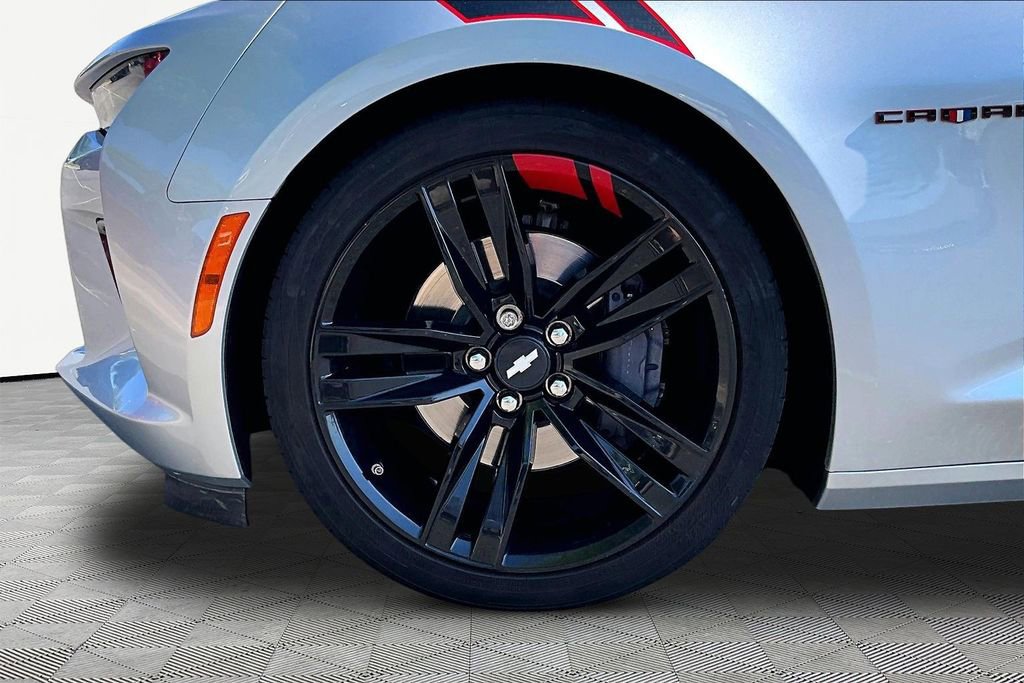 Used 2018 Chevrolet Camaro SS w/ Redline Edition RWD image 22