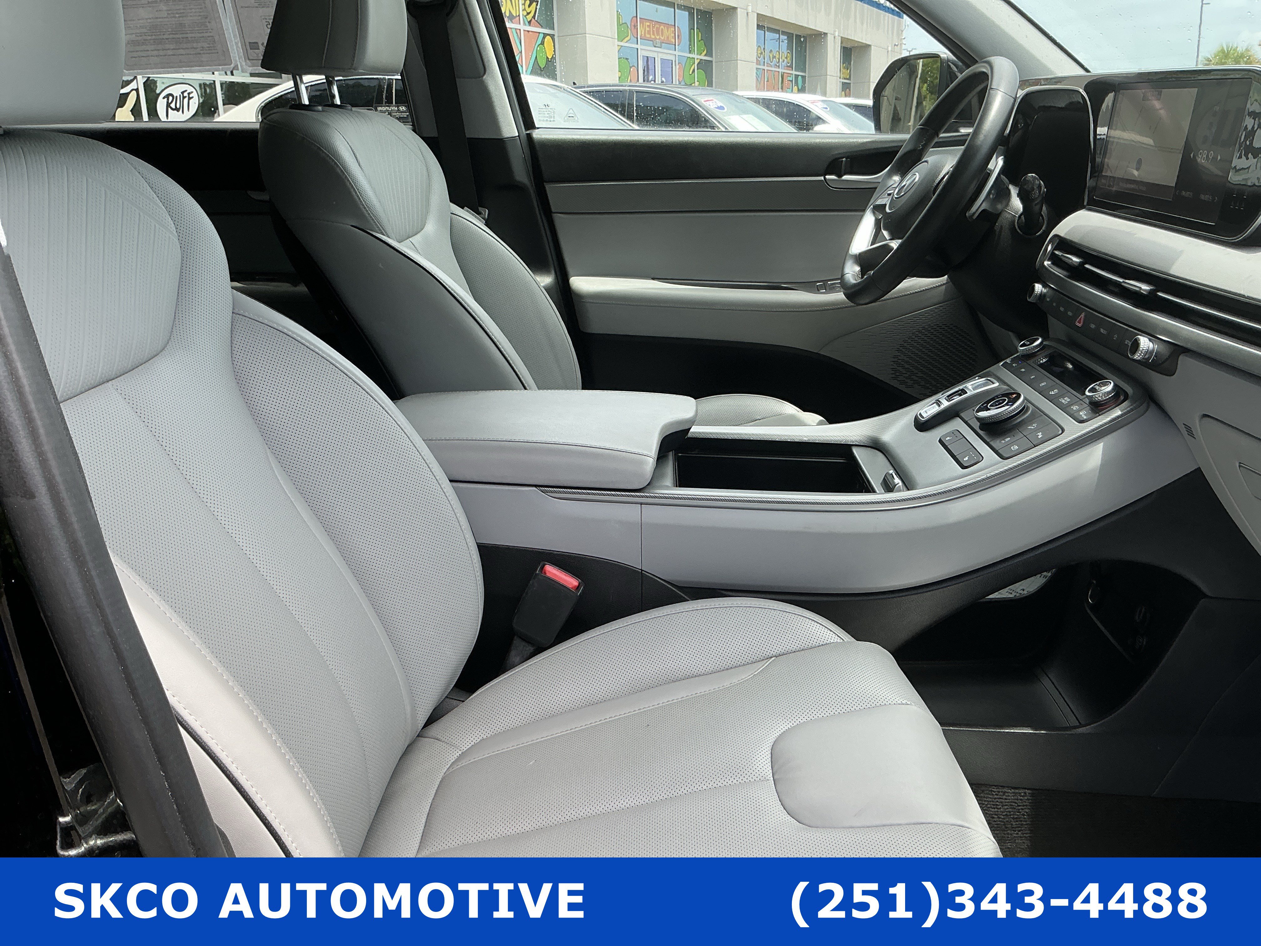 Used 2023 Hyundai Palisade SEL AWD/4WD image 13
