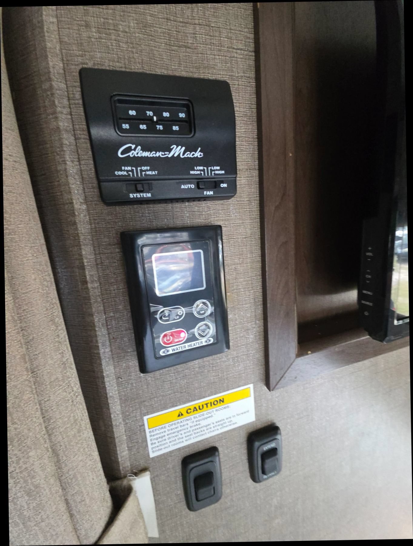 Used 2016 Mercedes-Benz Sprinter 3500 image 20