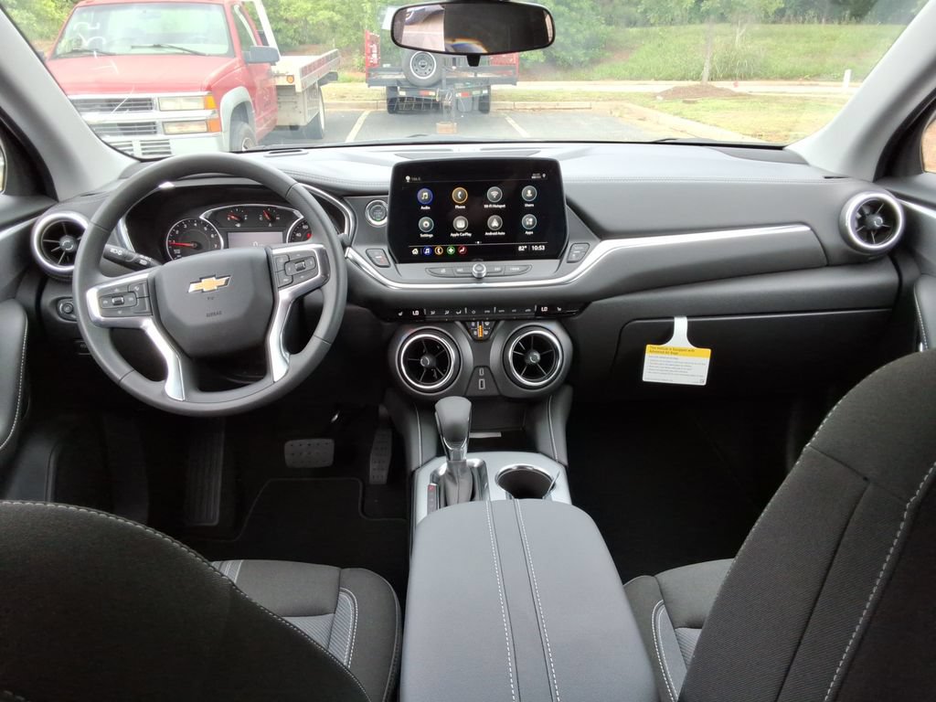 New 2026 Chevrolet Blazer LT FWD image 18