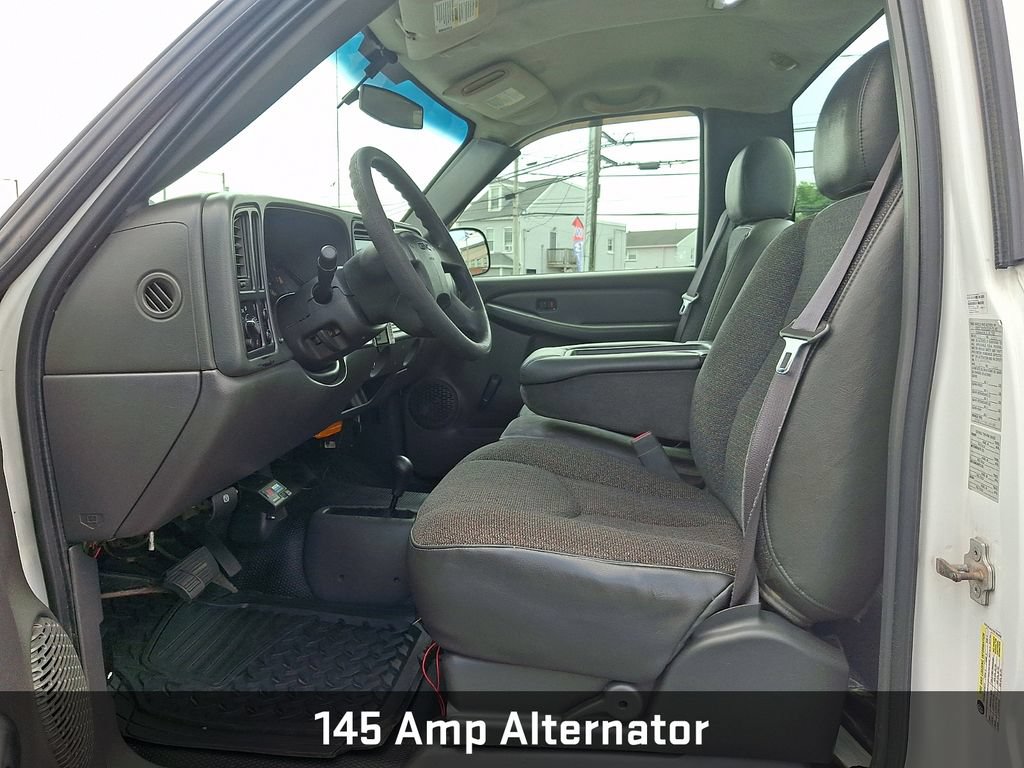 Used 2006 GMC Sierra 2500 W/T w/ Snow Plow Prep Package AWD/4WD image 14