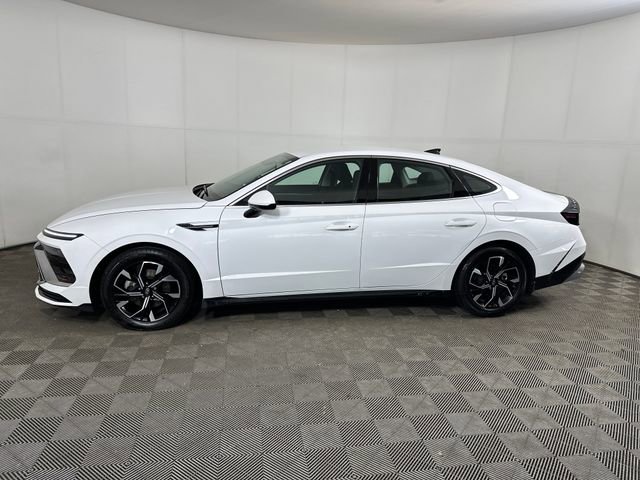 Used 2024 Hyundai Sonata SEL AWD/4WD image 6