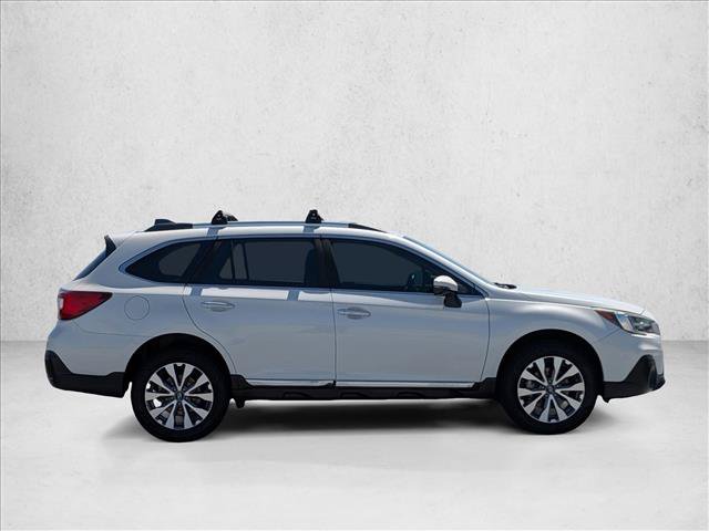 Used 2019 Subaru Outback 3.6R Touring w/ Popular Package #3A AWD/4WD image 4