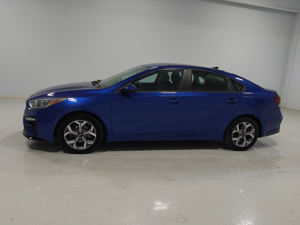 Used 2021 Kia Forte LXS FWD image 2