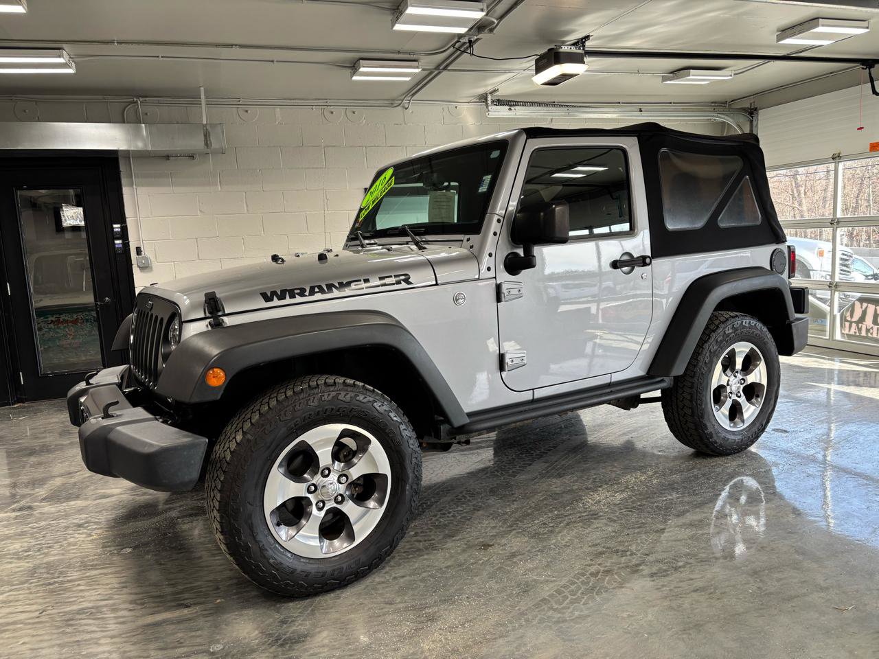 Used 2016 Jeep Wrangler Sport image 4