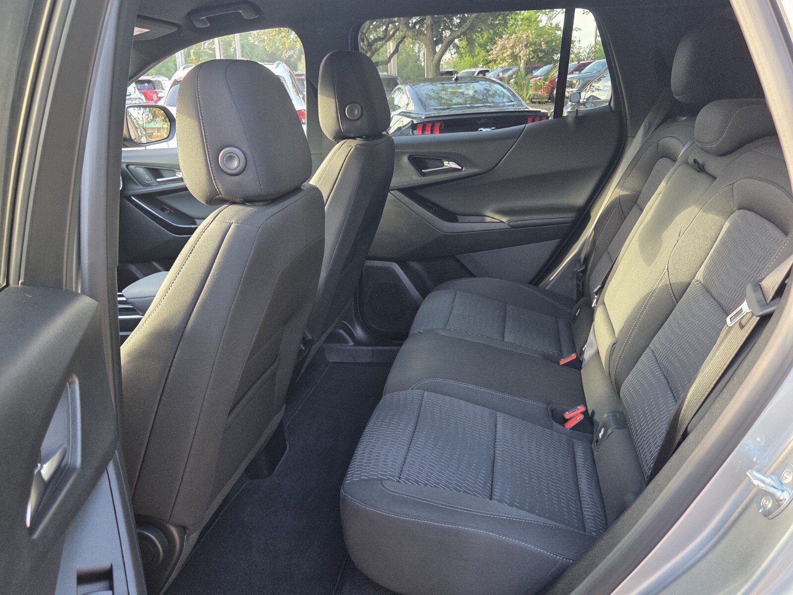 Used 2026 Chevrolet Equinox LT FWD image 13