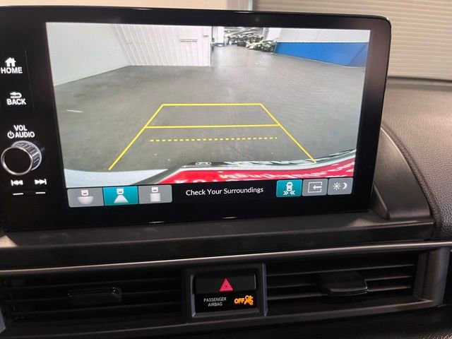 Used 2024 Honda Pilot Touring image 28