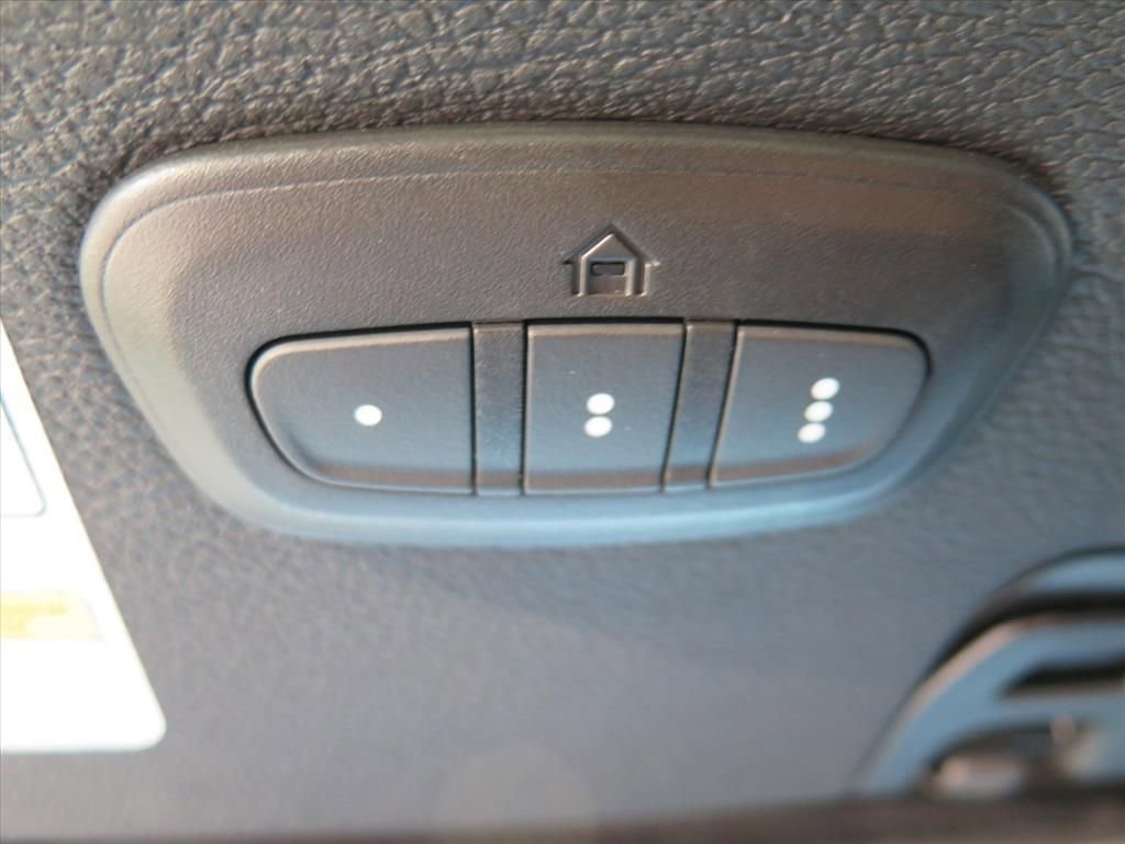 Used 2022 Jeep Wrangler Unlimited Rubicon w/ Xtreme Recon 35" Tire Package image 14