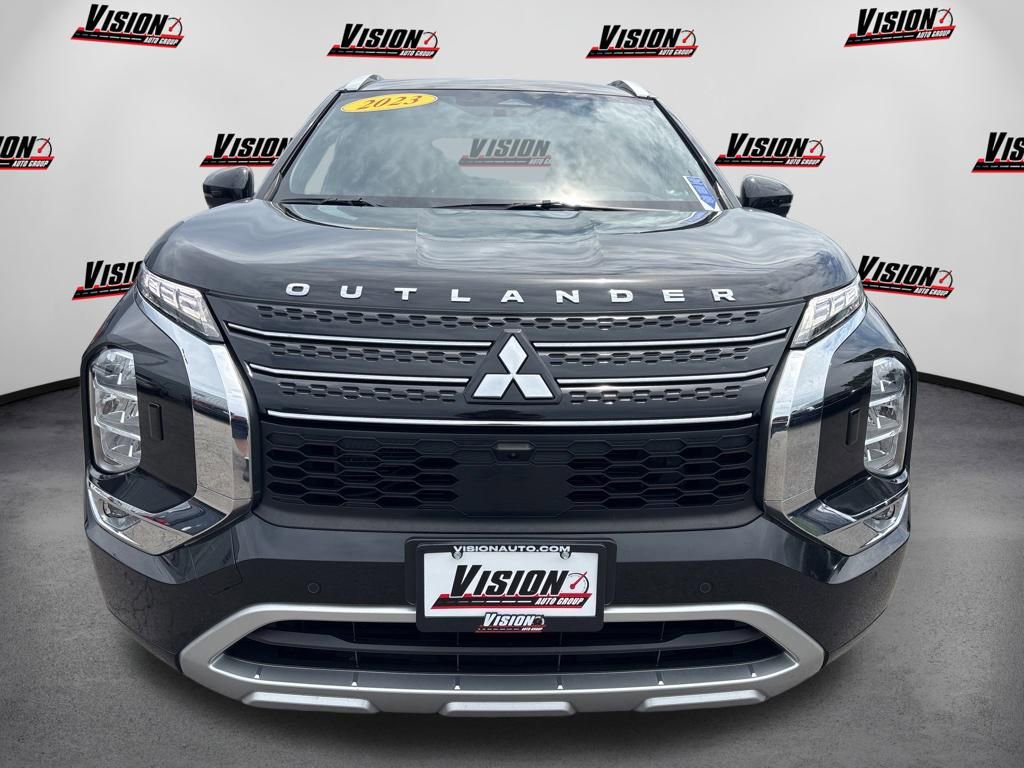 Used 2023 Mitsubishi Outlander SEL 40th Anniversary AWD/4WD image 2