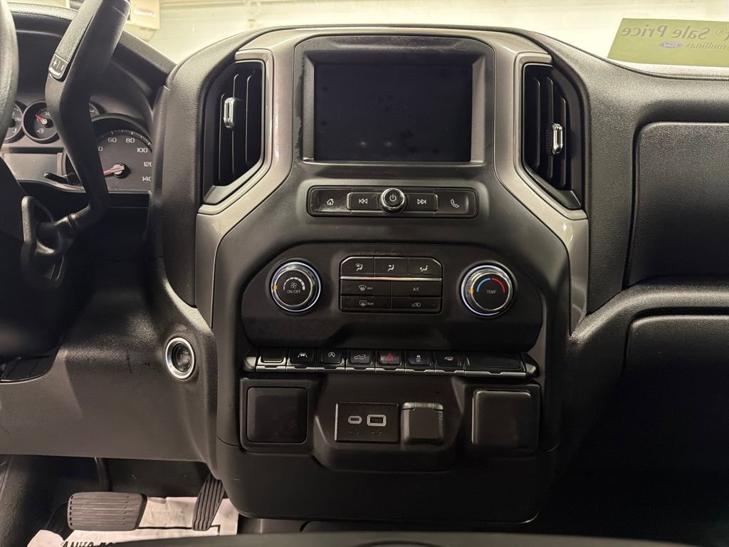 Used 2025 Chevrolet Silverado 1500 Custom image 22