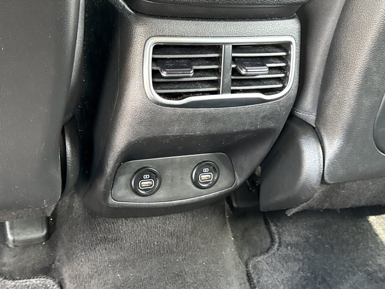 Certified 2023 Hyundai Santa Fe SEL FWD image 14