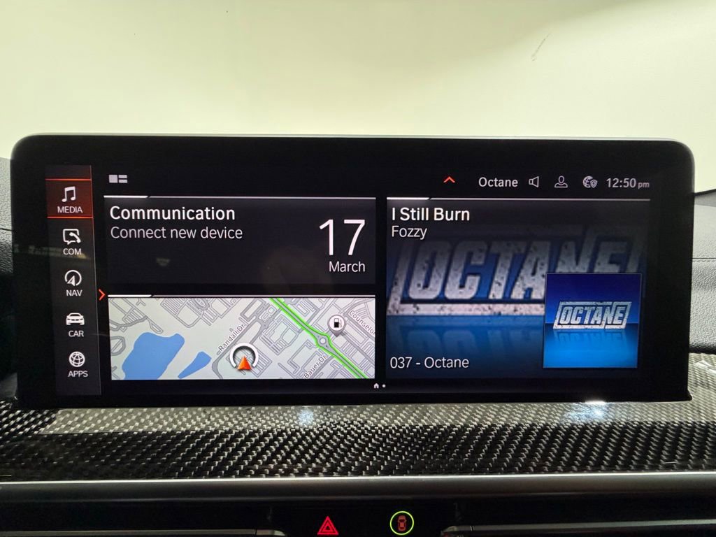 Used 2025 BMW X4 M40i w/ Premium Package image 18