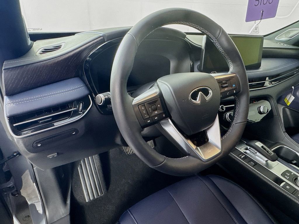 Used 2026 INFINITI QX60 Sport w/ Dark Cargo Package image 12