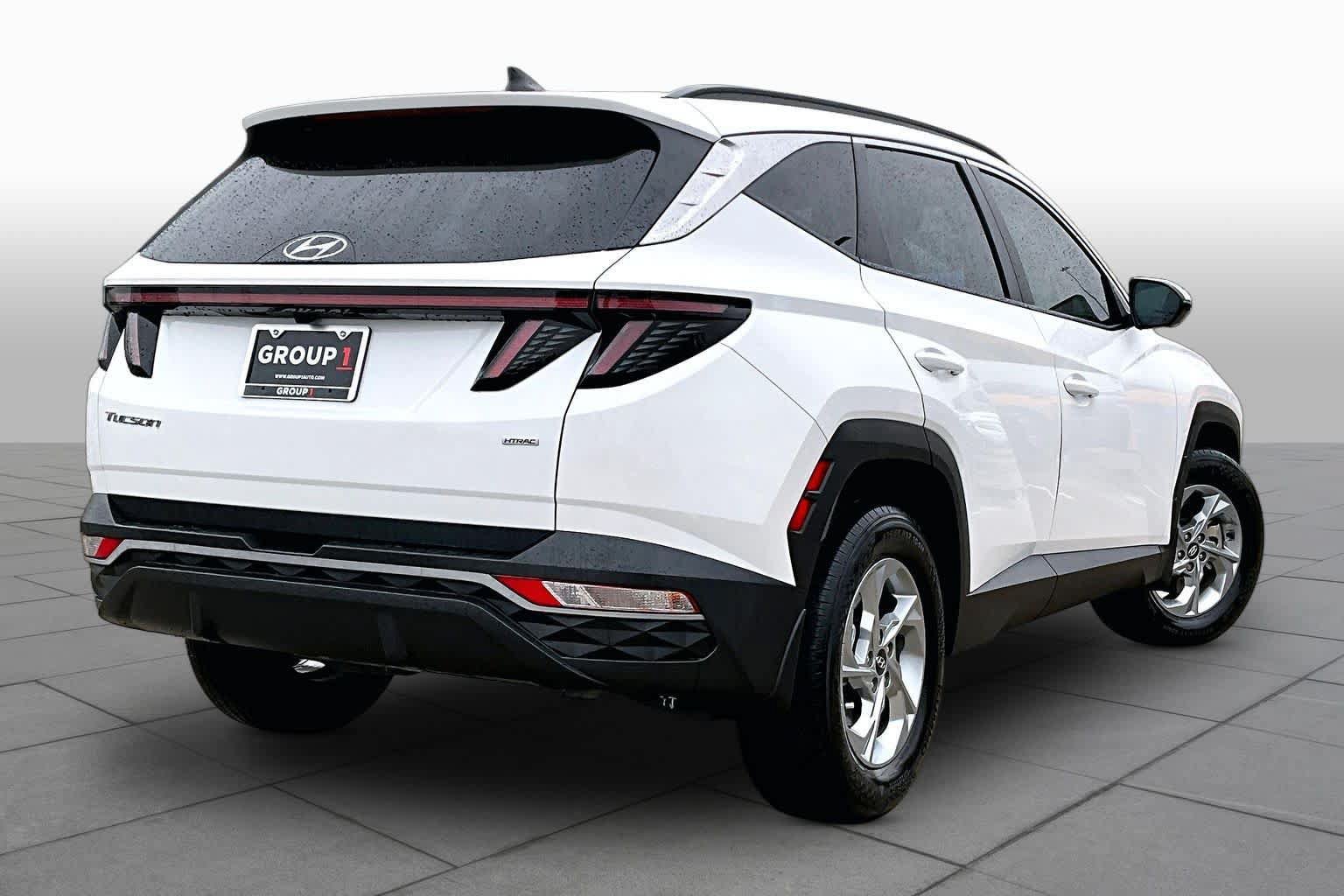 Certified 2023 Hyundai Tucson SEL w/ Winter Package AWD/4WD image 13