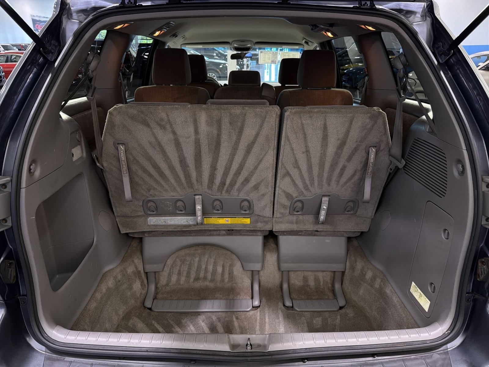 Used 2009 Toyota Sienna LE FWD image 22