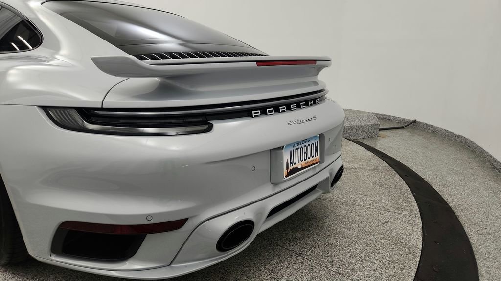 Used 2024 Porsche 911 Turbo S w/ 911 Turbo Sportdesign Package AWD/4WD image 11