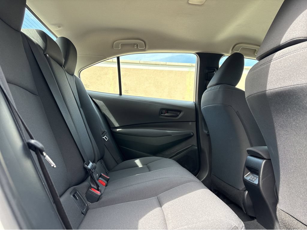 Used 2024 Toyota Corolla LE FWD image 23