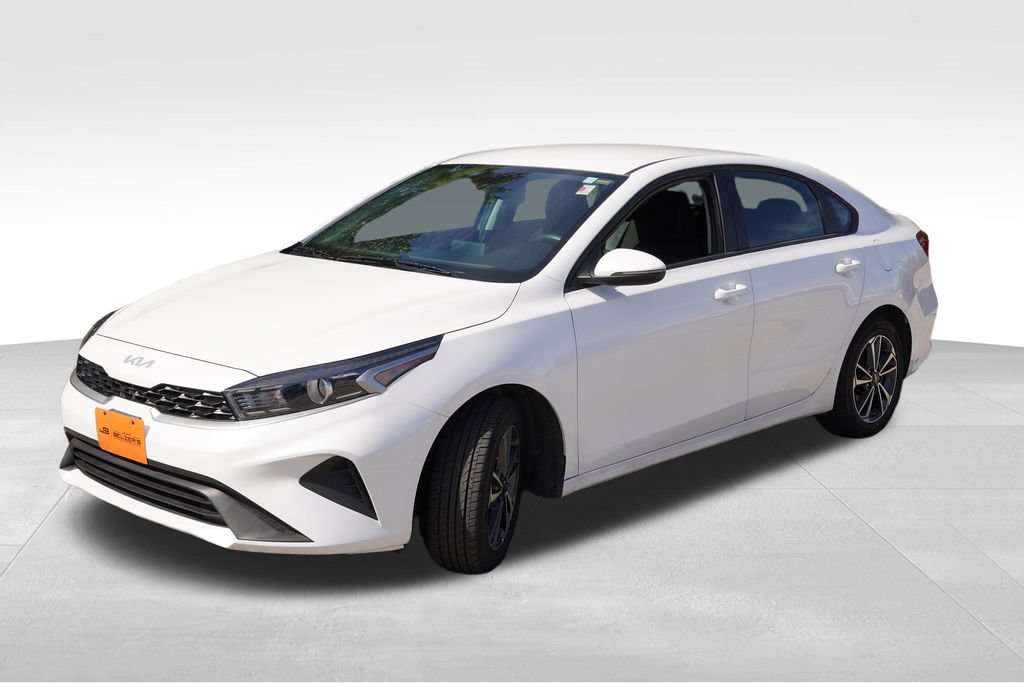 Certified 2024 Kia Forte LXS w/ LXS Technology Package FWD image 11