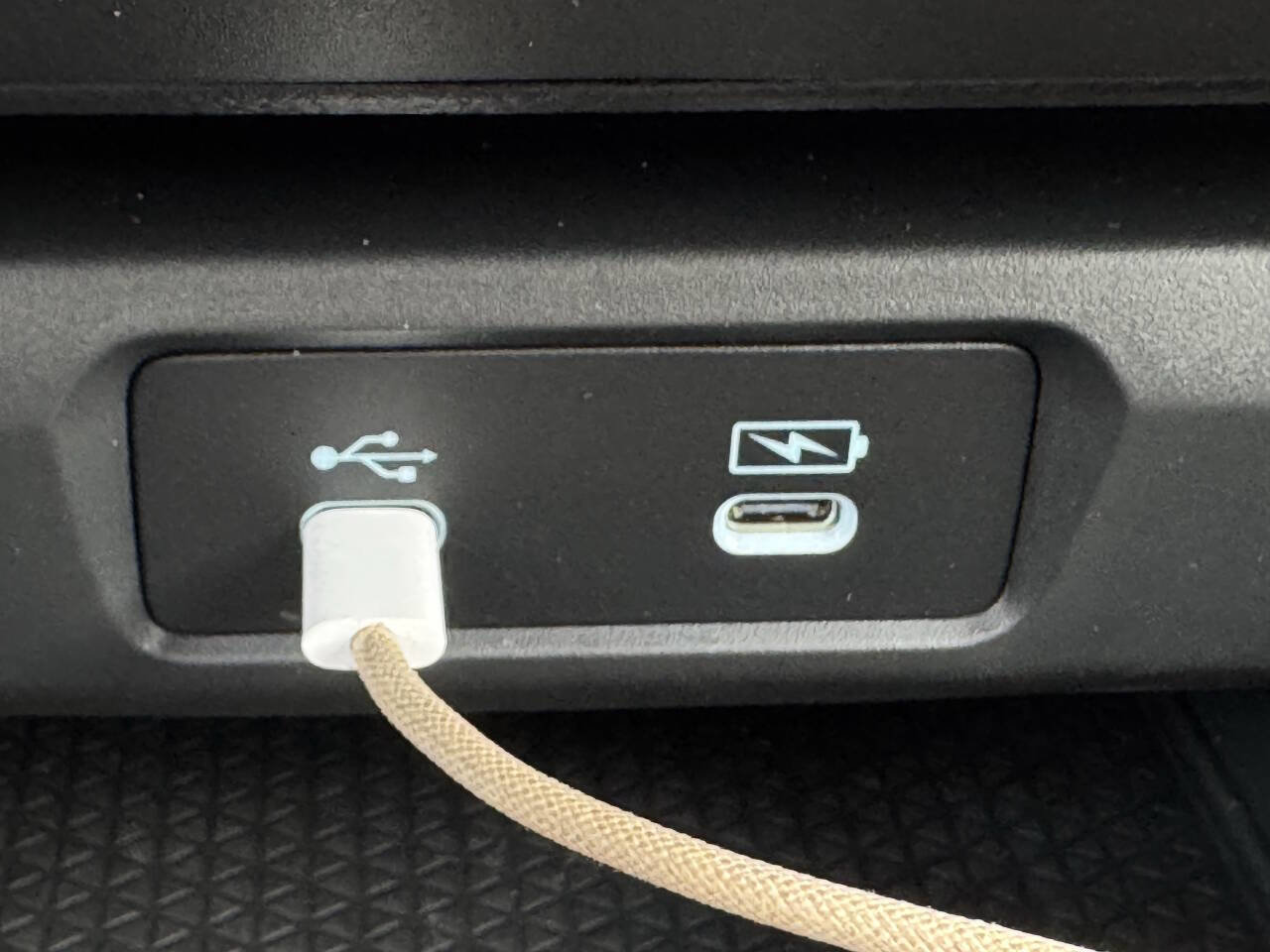 Used 2025 Honda Accord SE image 52