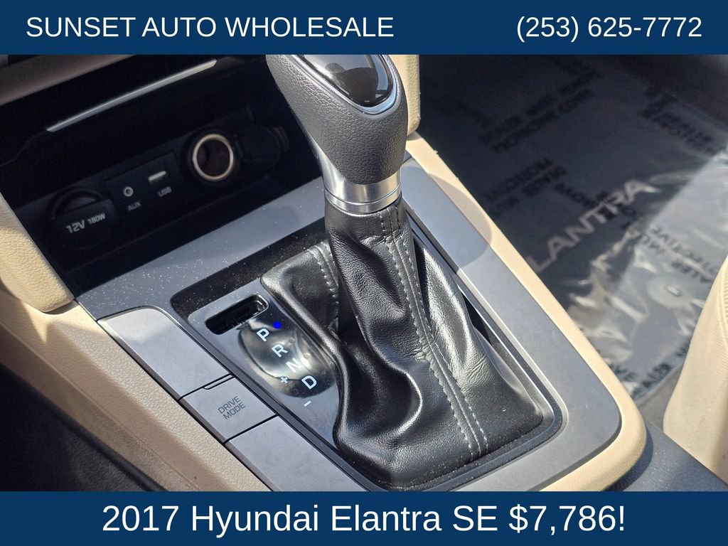 Used 2017 Hyundai Elantra SE FWD image 33