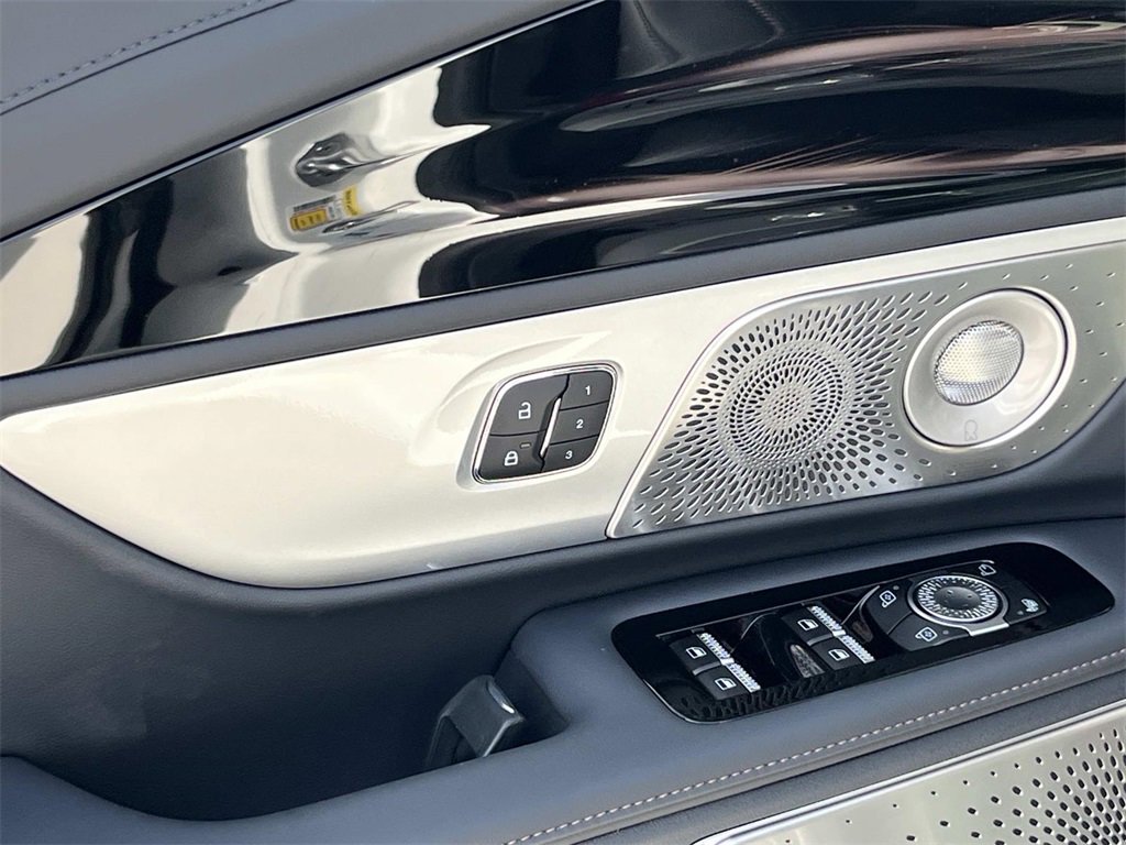 New 2026 Lincoln Nautilus Reserve image 12