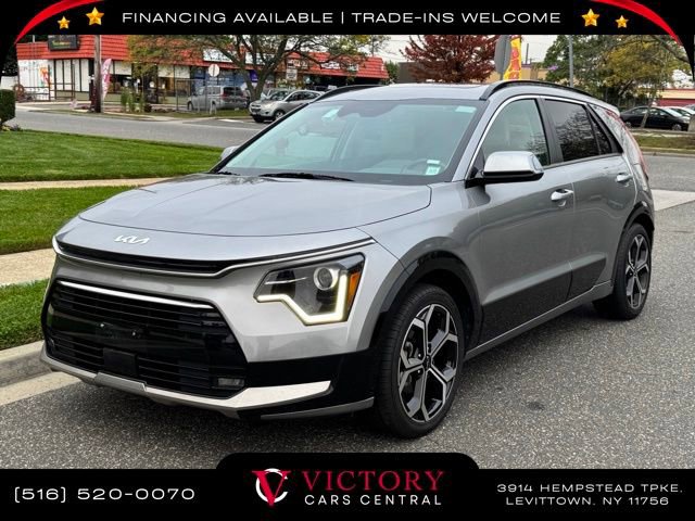 Used 2023 Kia Niro EX Touring