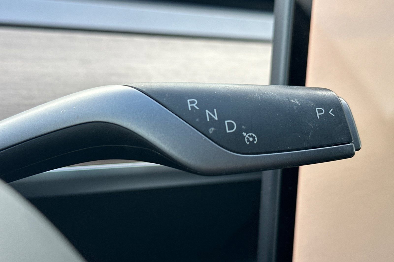 Used 2023 Tesla Model 3 Standard Range image 38