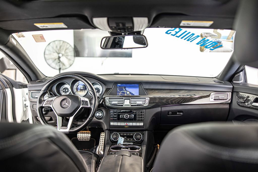 Used 2012 Mercedes-Benz CLS 550 4MATIC image 39