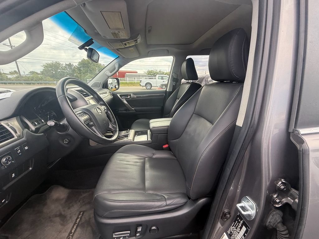 Used 2014 Lexus GX 460 AWD/4WD image 12