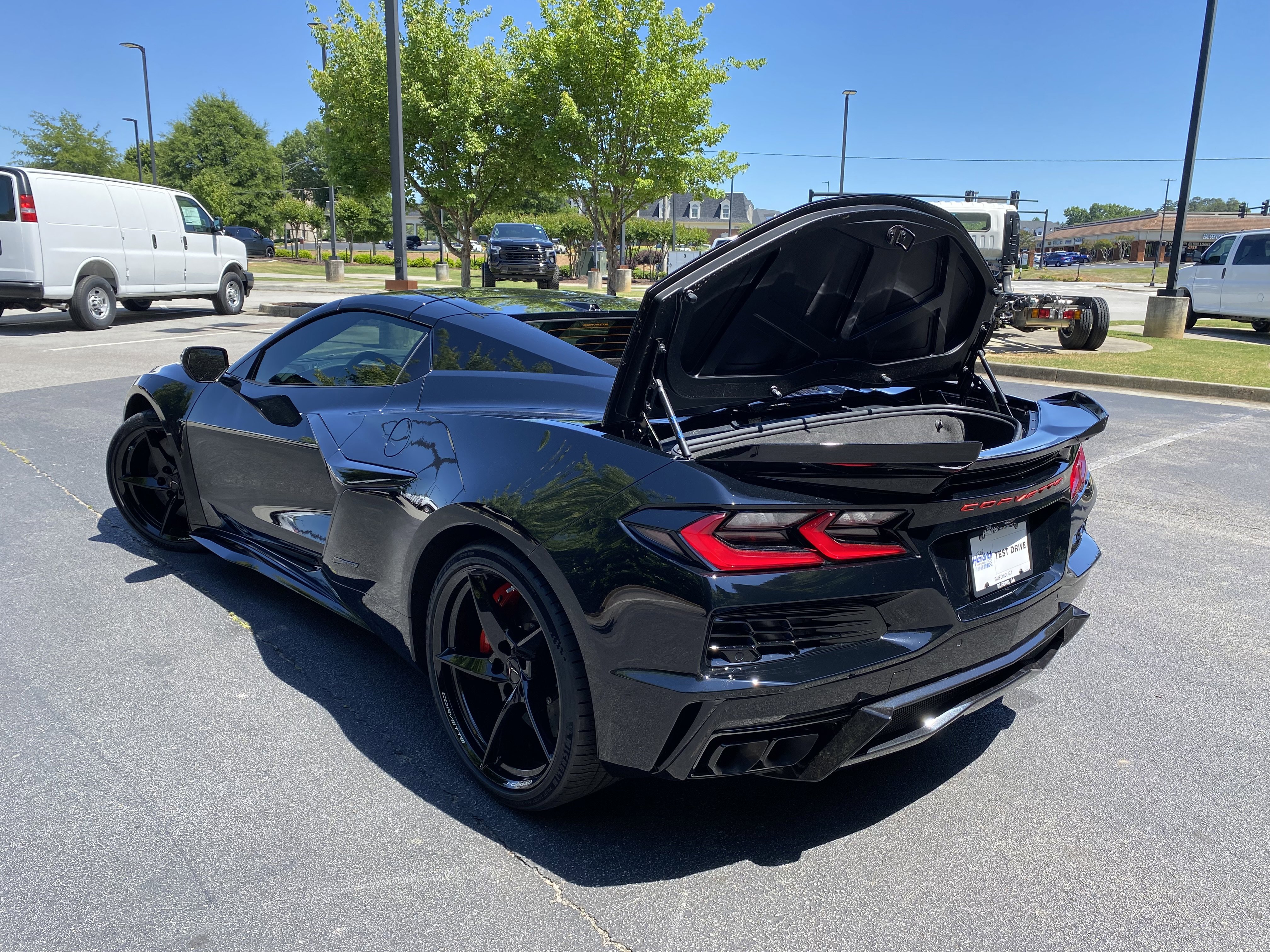 New 2026 Chevrolet Corvette E-Ray AWD/4WD image 12