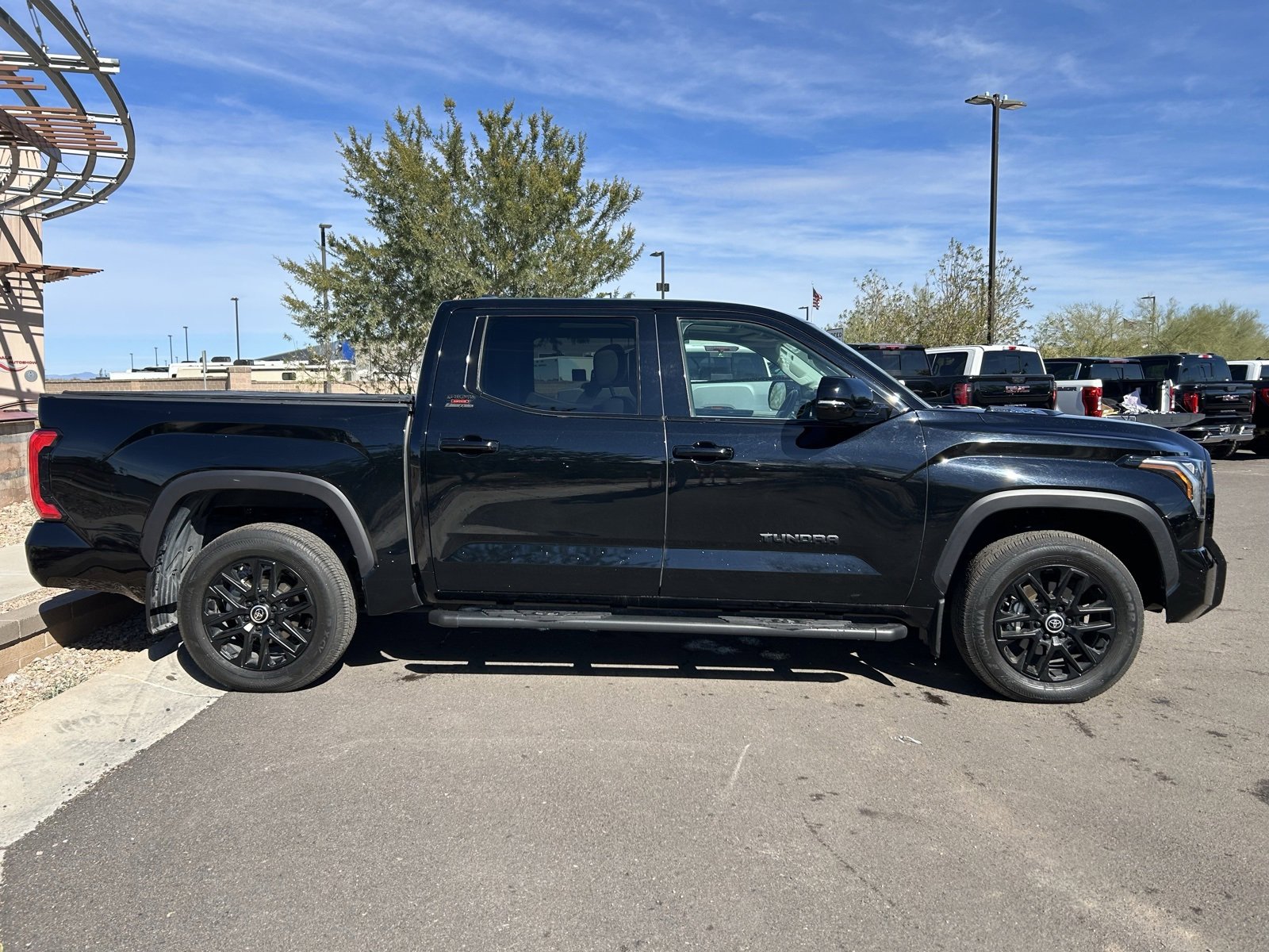 Used 2024 Toyota Tundra Limited image 2