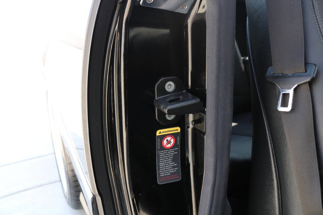 Used 2002 Mercedes-Benz CL 500 w/ CL2 Sport Pkg image 59