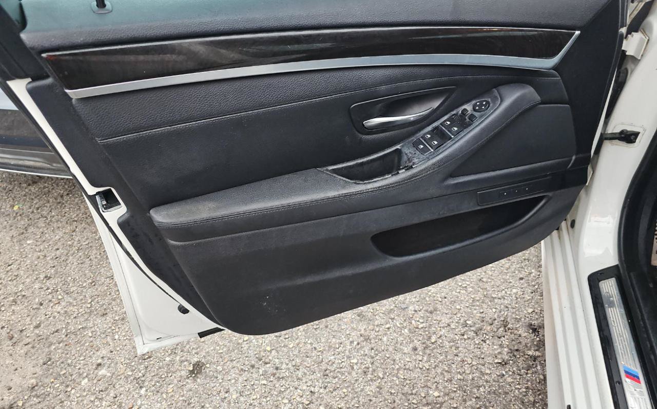 Used 2014 BMW 535i Sedan RWD image 12