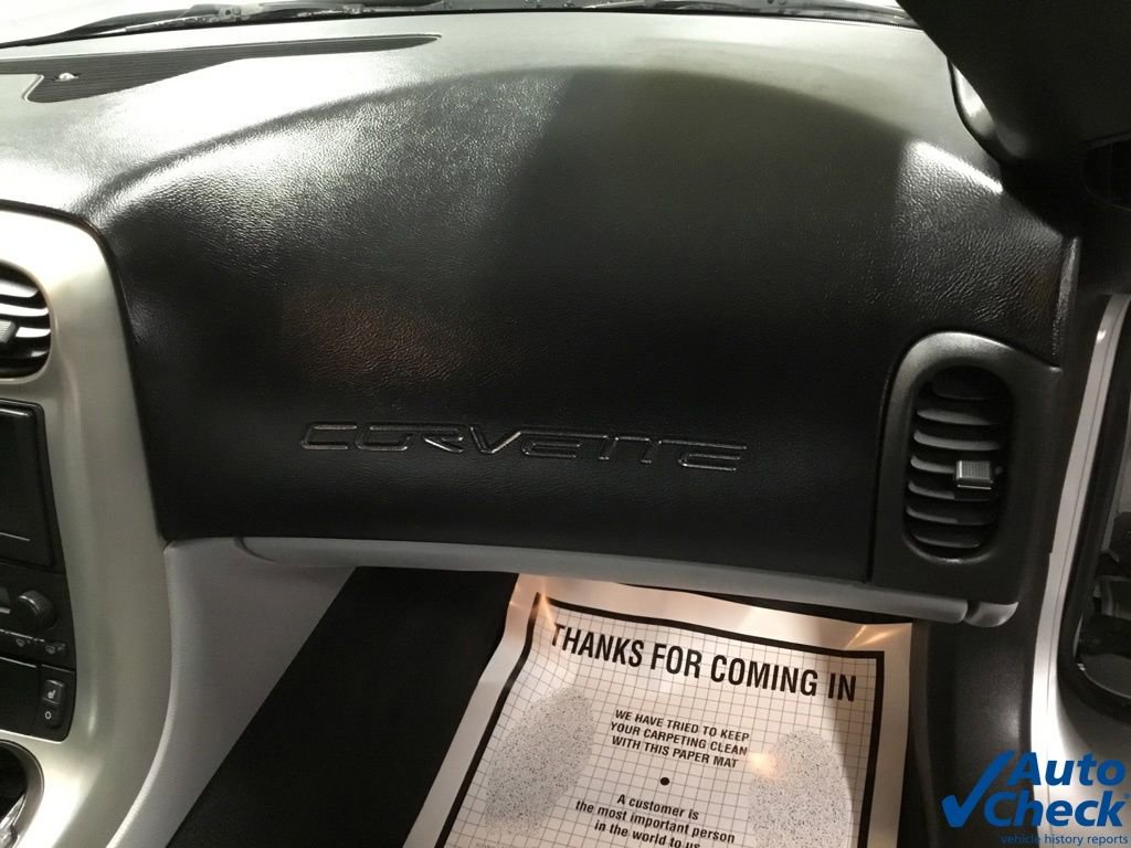 Used 2005 Chevrolet Corvette Convertible w/ Preferred Equipment Group image 36