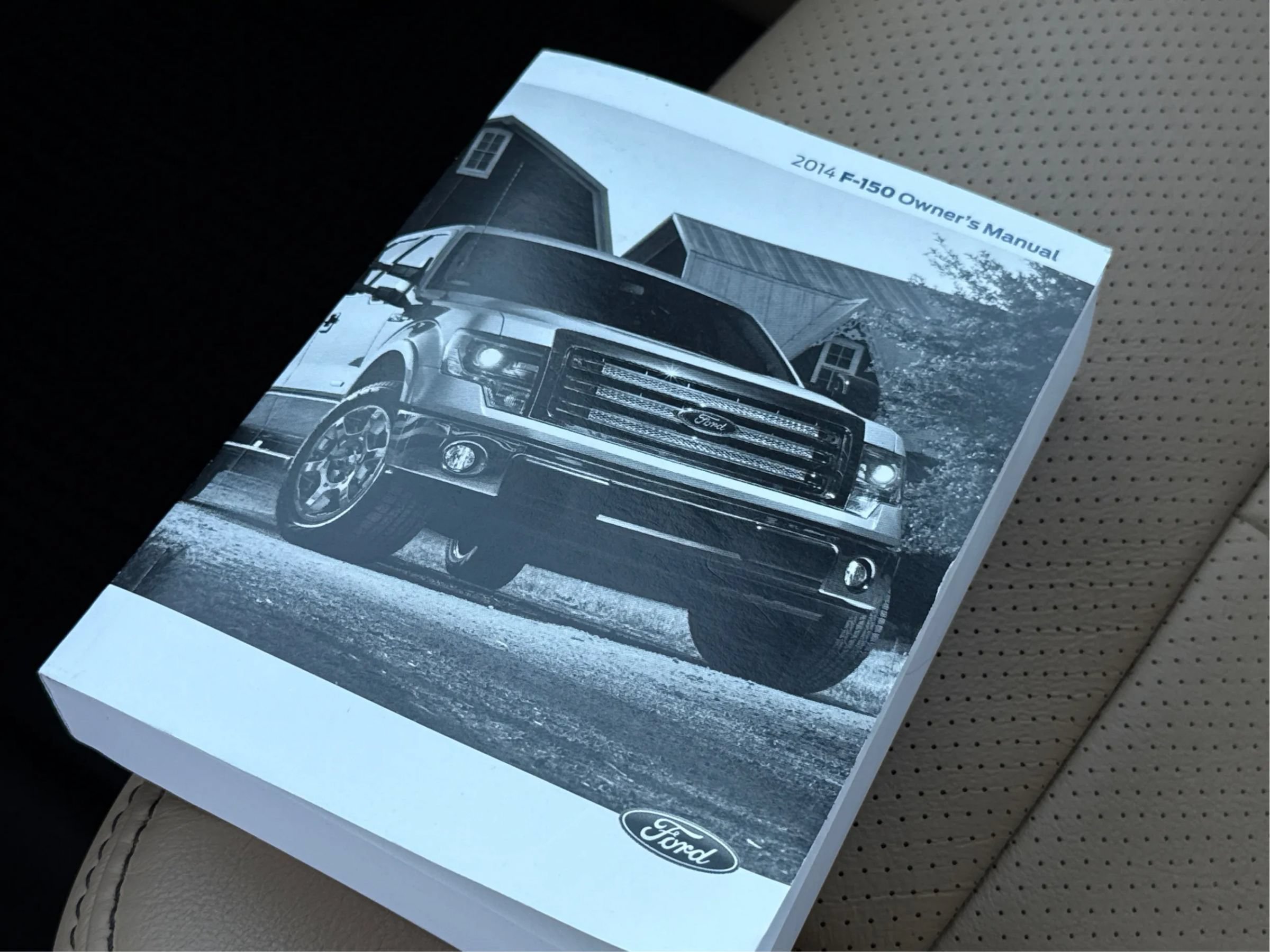 Used 2014 Ford F150 Lariat w/ Equipment Group 501A Mid RWD image 21