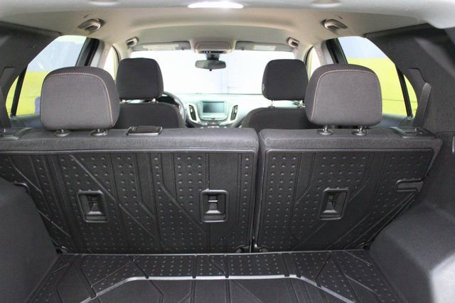 Used 2021 Chevrolet Equinox LT w/ LPO, Floor Liner Package image 14