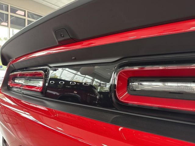 Used 2023 Dodge Challenger SRT Hellcat Redeye image 17