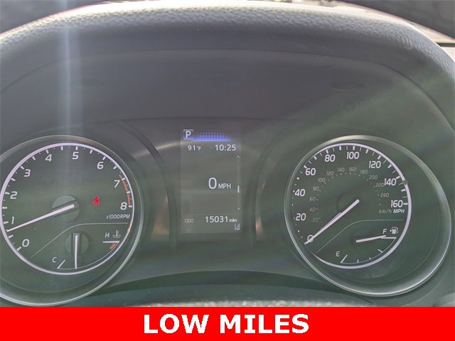 Used 2024 Toyota Camry SE image 13