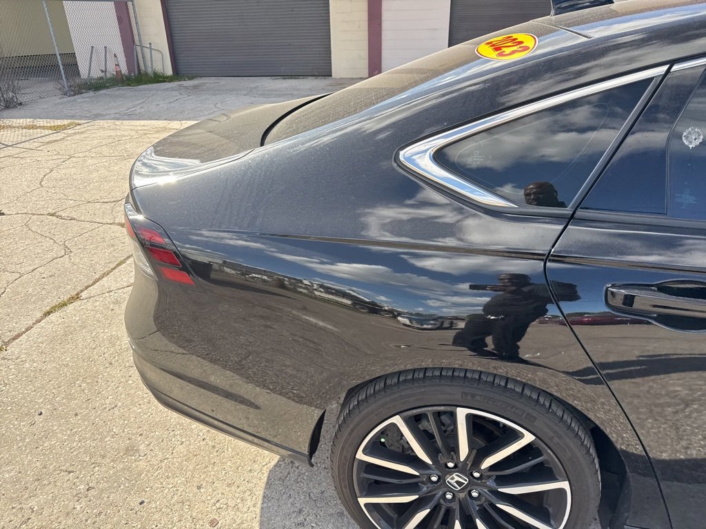 Used 2023 Honda Accord Touring image 6