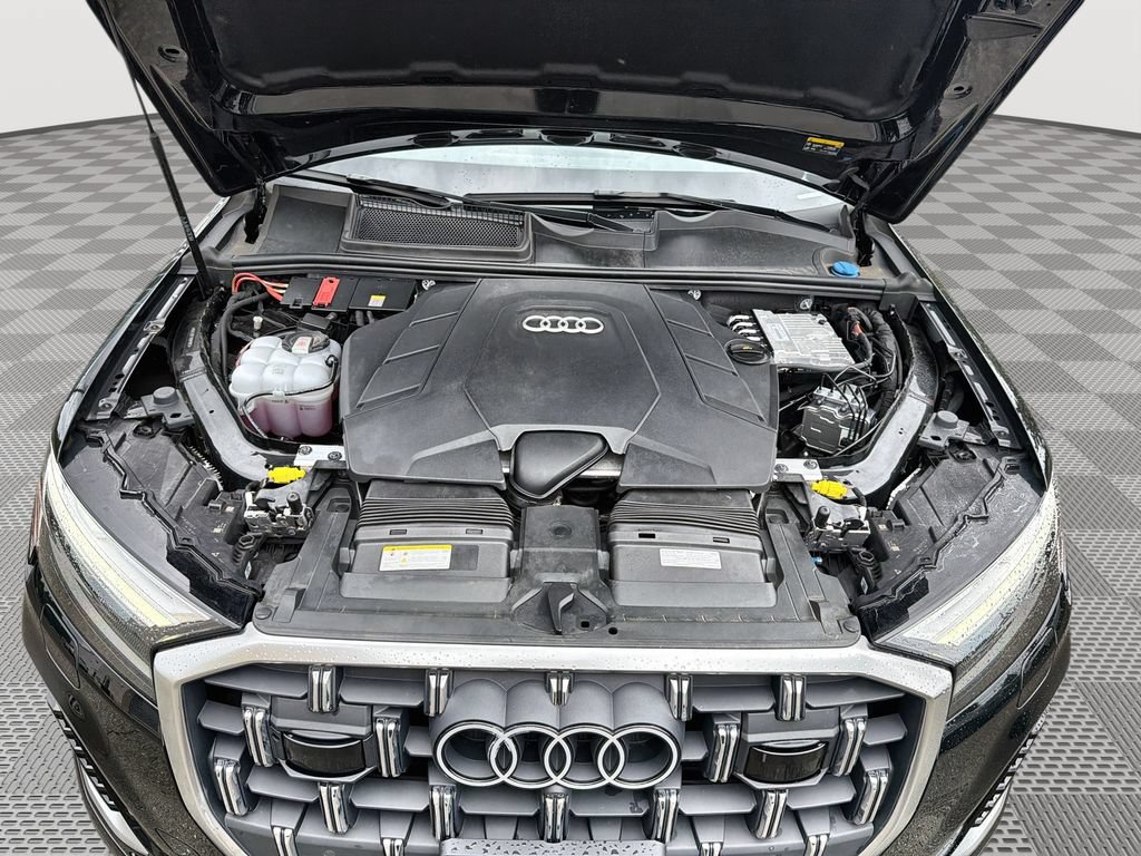 Used 2025 Audi Q7 3.0T Premium Plus AWD/4WD image 18