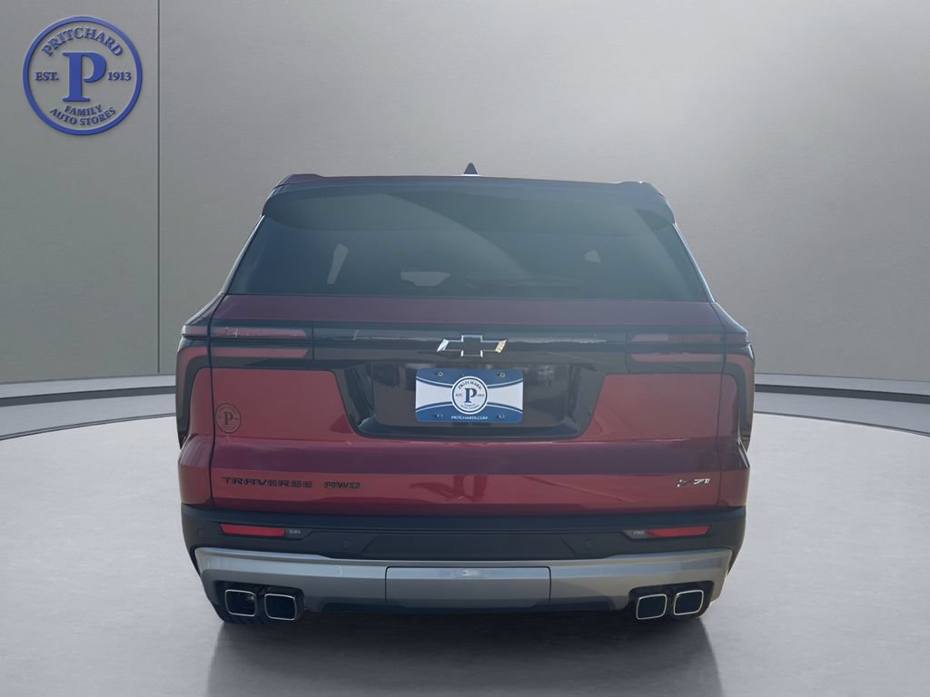 Used 2024 Chevrolet Traverse Z71 AWD/4WD image 6