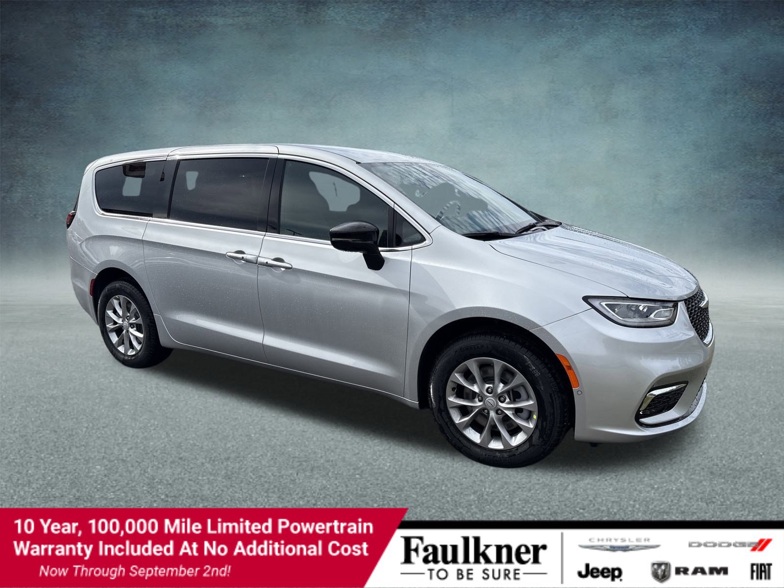 New 2026 Chrysler Pacifica Select