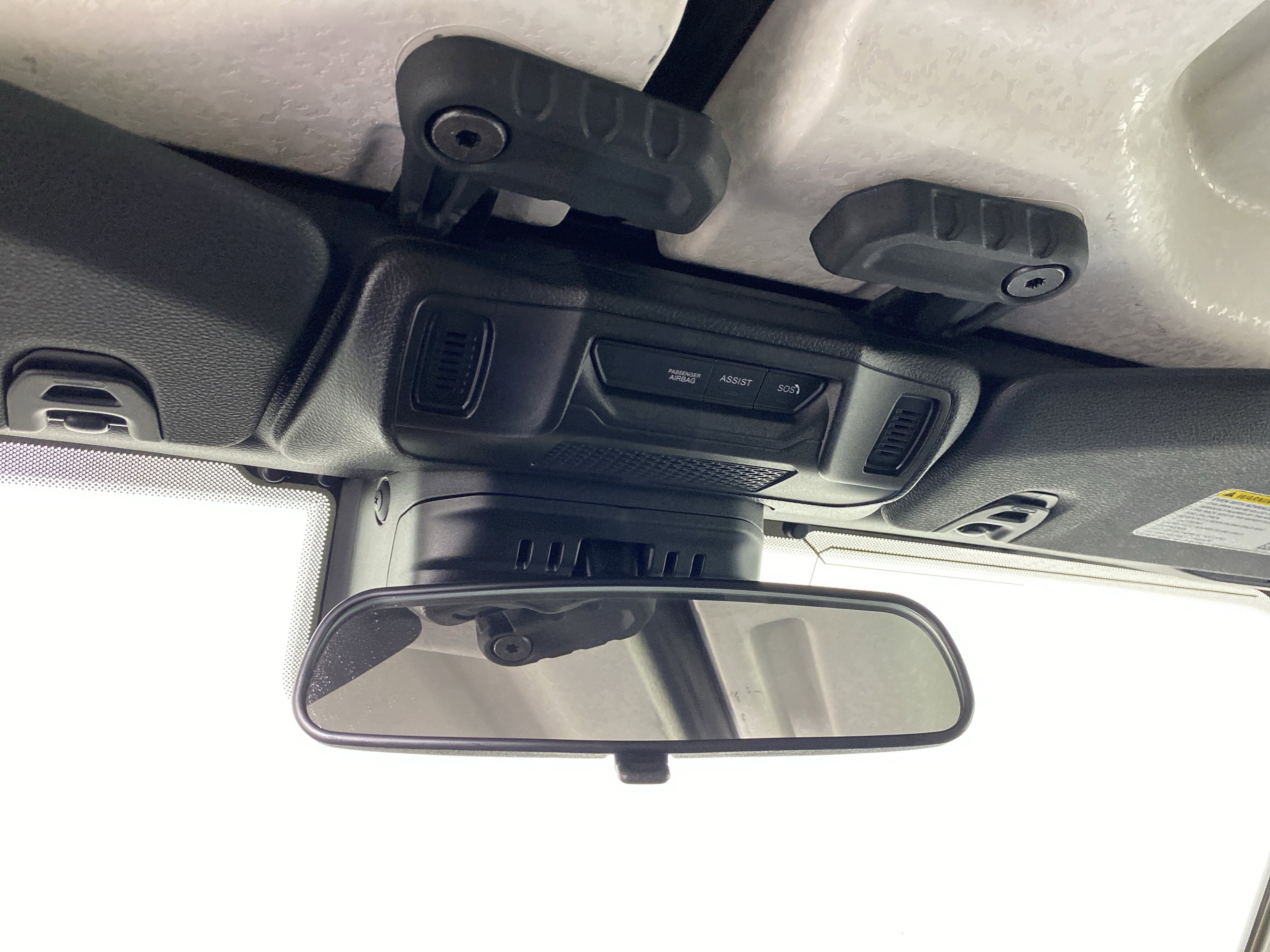 Used 2025 Jeep Wrangler Sport S image 25