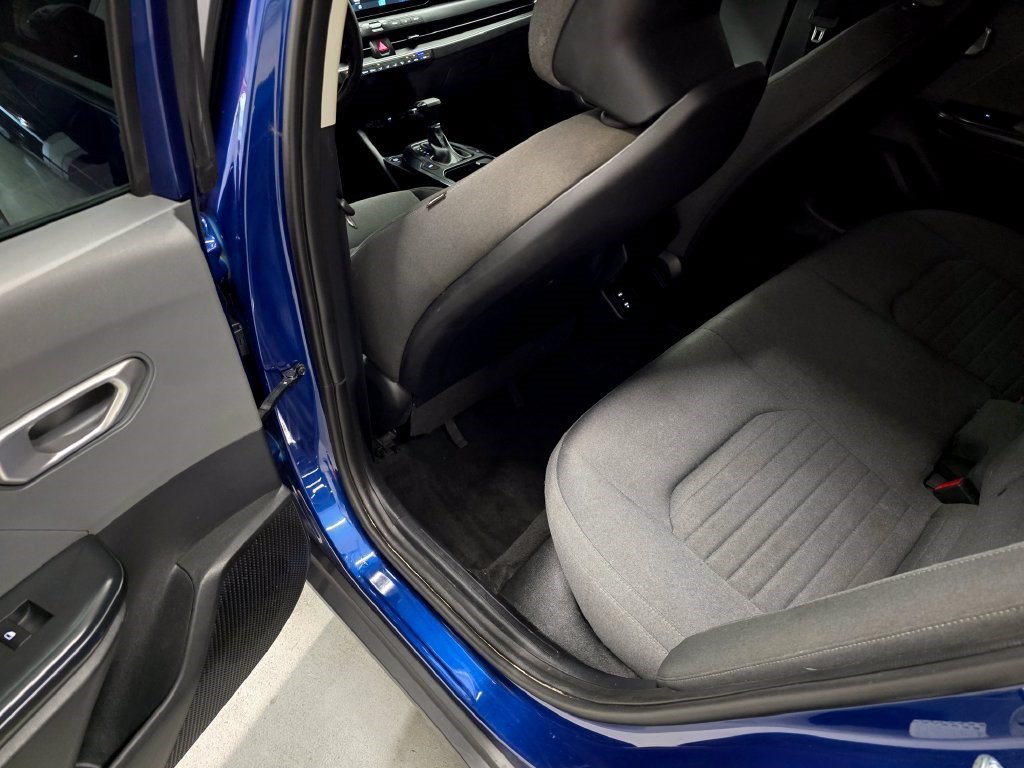 Used 2025 Kia K4 FWD image 26