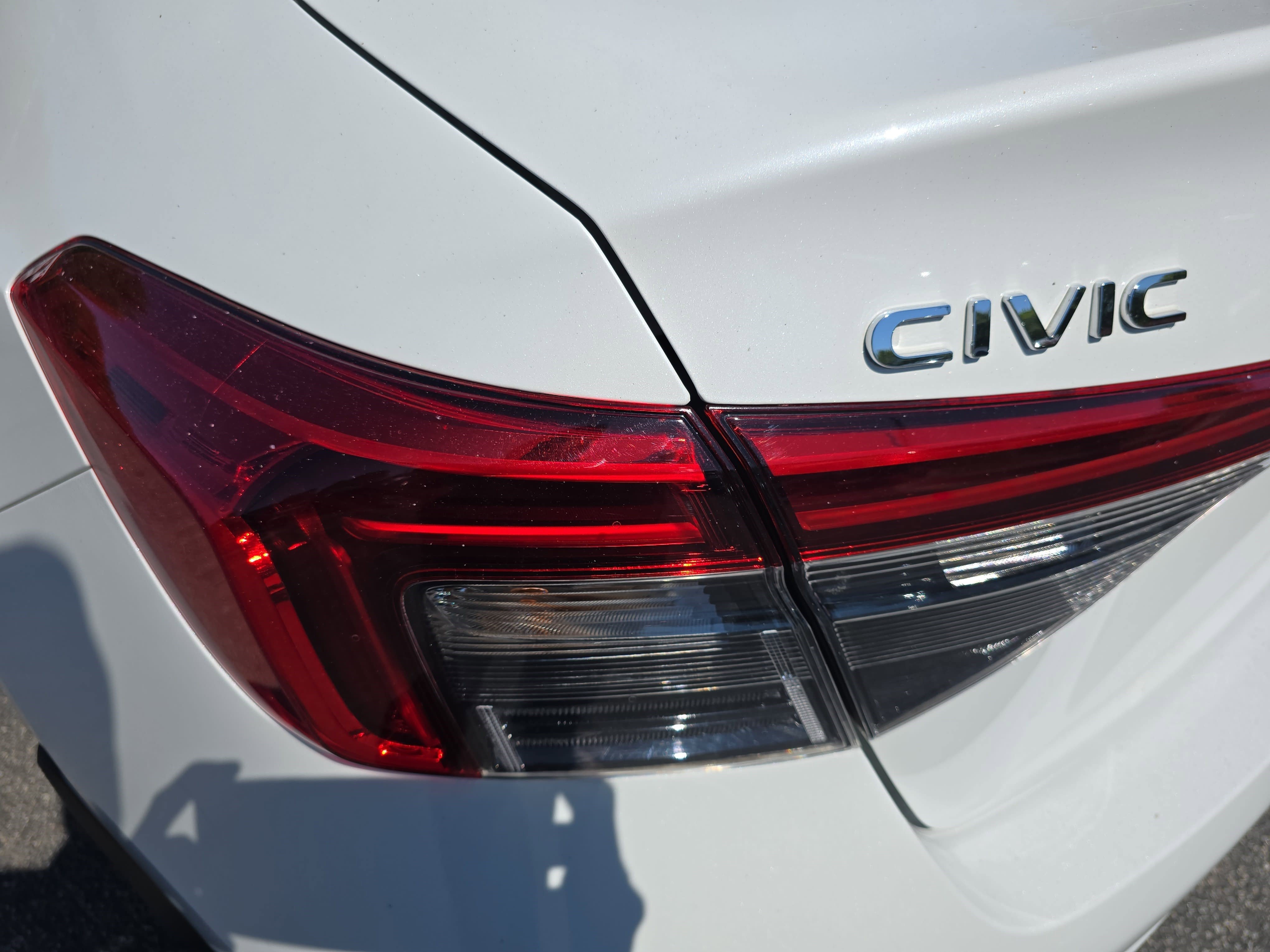 Used 2023 Honda Civic Sport image 32