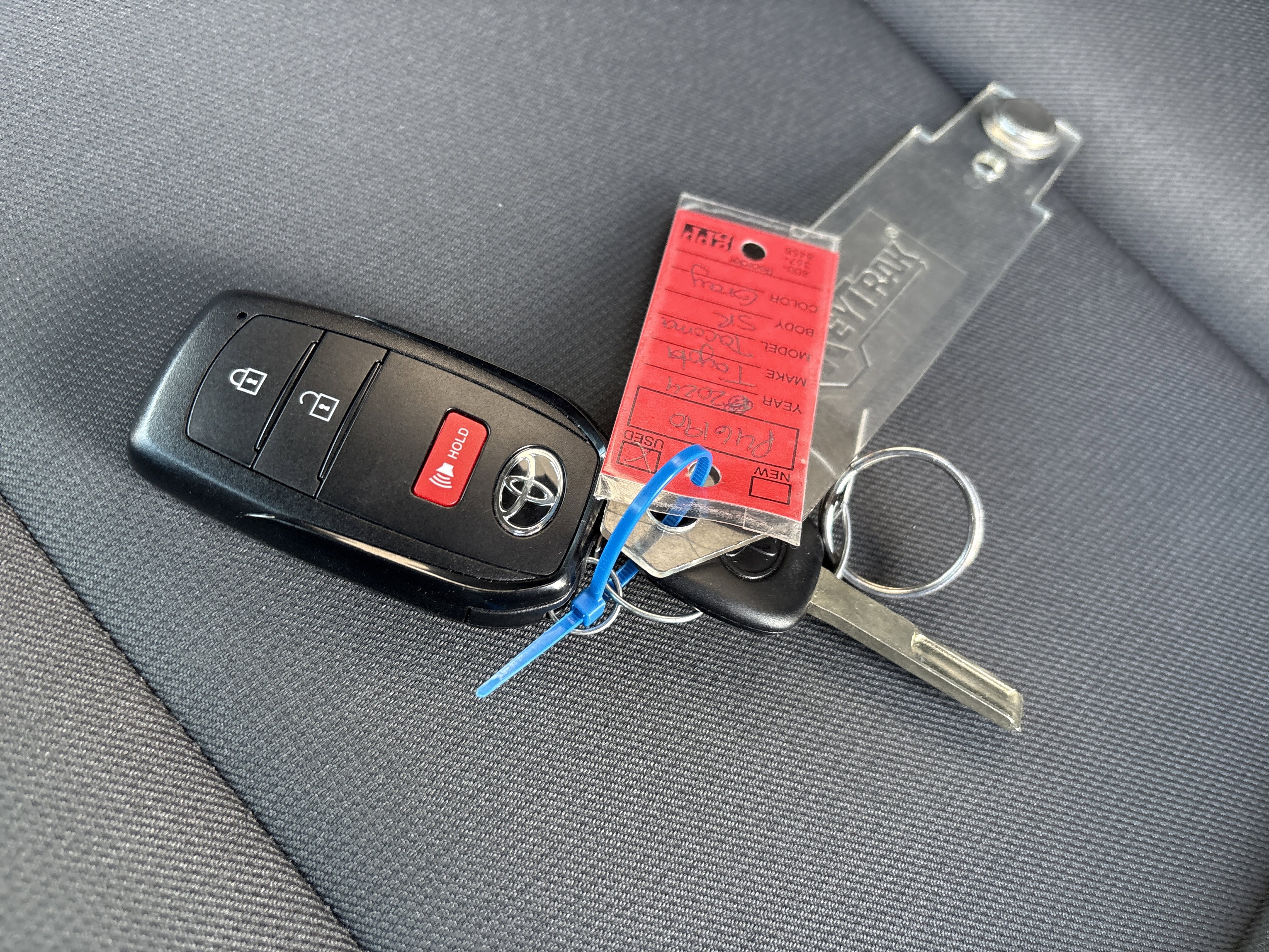 Used 2024 Toyota Tacoma SR image 36