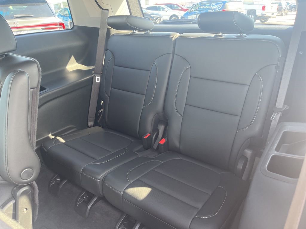 Used 2021 GMC Acadia SLT image 12